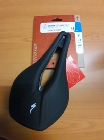specialized saddles uk